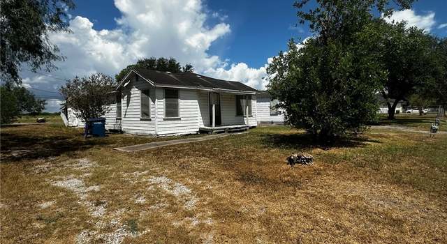 Photo of 1433 Main Dr, Corpus Christi, TX 78409