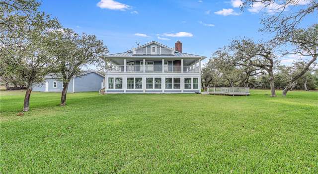 Photo of 1622 Twelfth St, Rockport, TX 78382