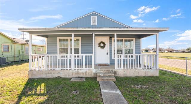 Photo of 4401 Valdez Dr, Corpus Christi, TX 78416