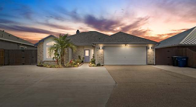 Photo of 13845 Halyard Dr, Corpus Christi, TX 78418