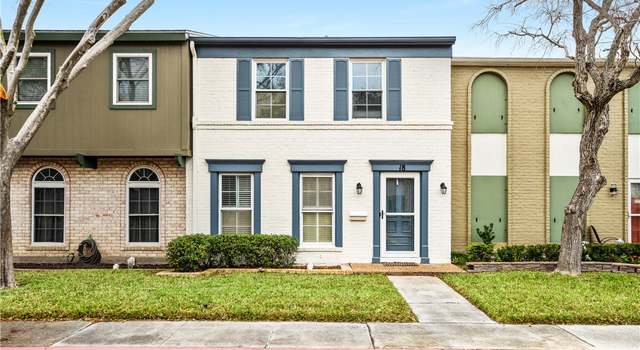 Photo of 18 Townhouse Ln, Corpus Christi, TX 78412