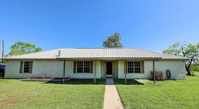 Photo of 108 County Road 102, George West, TX 78022