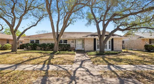 Photo of 733 Brock Dr, Corpus Christi, TX 78412