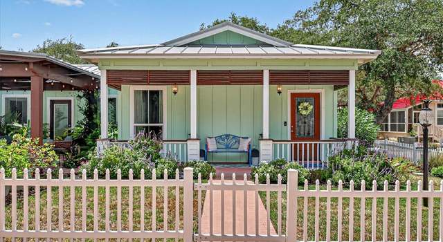 Photo of 53 Old Cottage Bch, Rockport, TX 78382