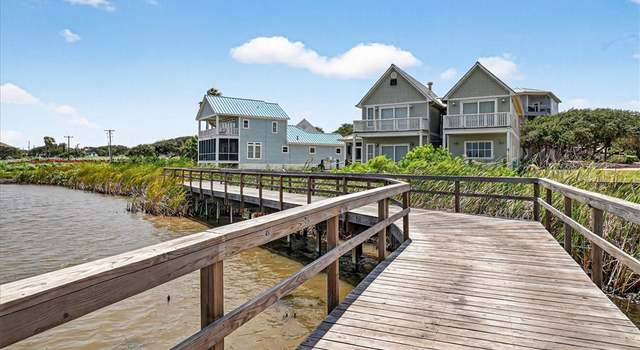 Photo of 53 Old Cottage Bch, Rockport, TX 78382