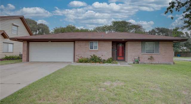Photo of 1011 Diomede Dr, Portland, TX 78374
