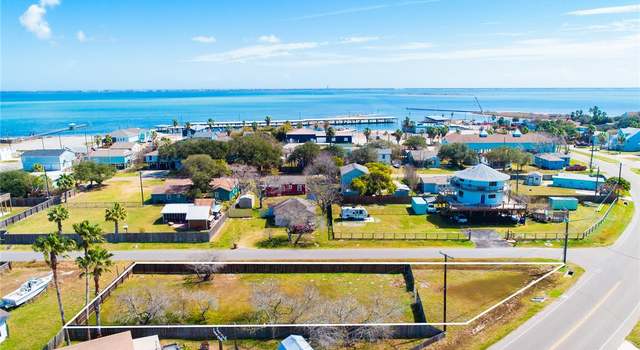 Photo of 4126 & 4122 Summit Dr, Corpus Christi, TX 78418