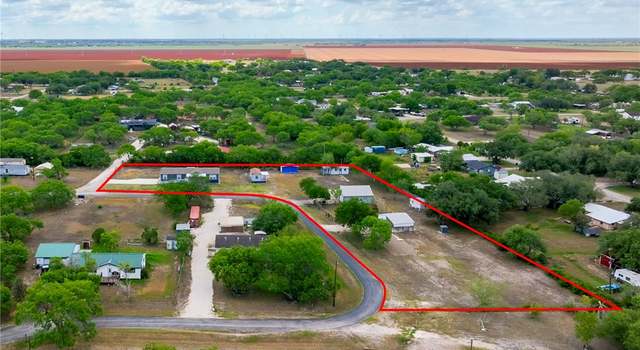 Photo of 130 Hawkins Dr, Mathis, TX 78368