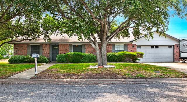 Photo of 918 Tutt Ave, Taft, TX 78390