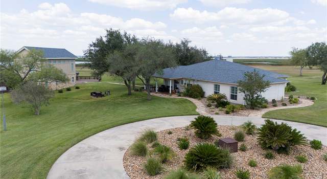 Photo of 117 Baldwin Ave, Mathis, TX 78368