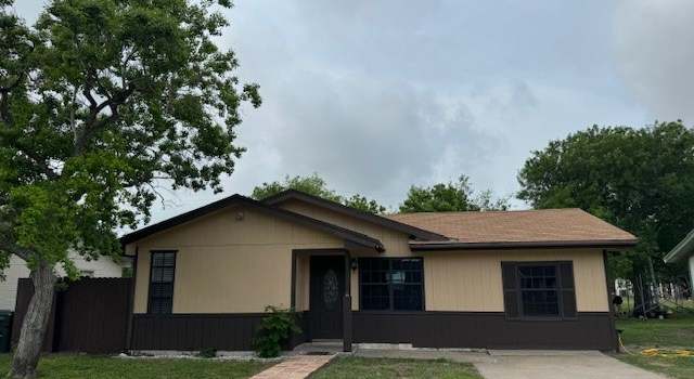 Photo of 509 Rubio St, Taft, TX 78390