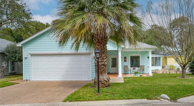 Photo of 21 Camellia Cir, Rockport, TX 78382