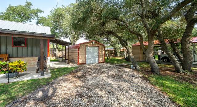 Photo of 507 S Terry St, Rockport, TX 78382