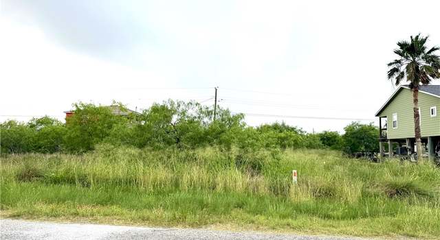 Photo of 99 W Shady Oak, Rockport, TX 78382