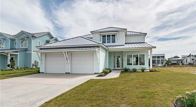 Photo of 127 Bismarck Ln, Rockport, TX 78382