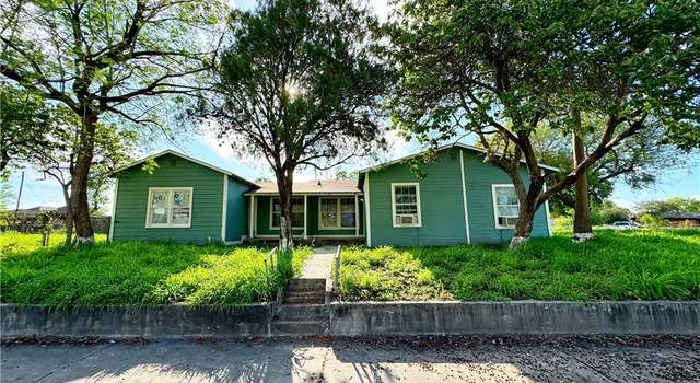 Photo of 1302 E Richard Ave, Kingsville, TX 78363