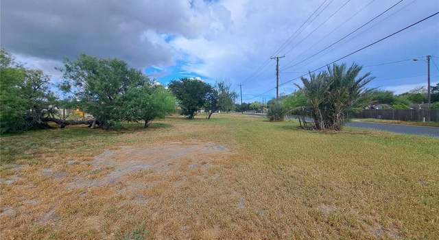 Photo of 228 E Aislie, Kingsville, TX 78363