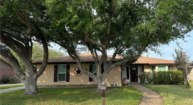 Photo of 113 Poesta Dr, Portland, TX 78374