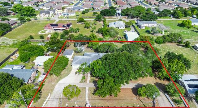 Photo of 2201 Woodcrest Dr, Corpus Christi, TX 78418