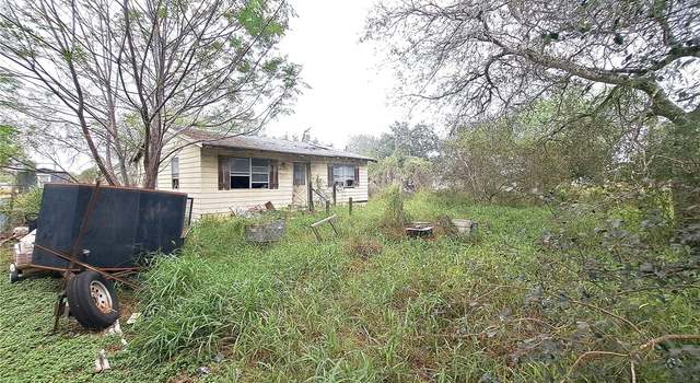 Photo of 112 E Chavez Ave, Kingsville, TX 78363