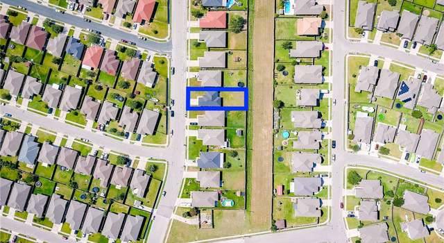 Photo of 2215 Bay Breeze Dr, Portland, TX 78374
