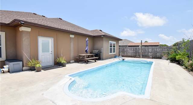 Photo of 1601 Sea Oak Dr, Corpus Christi, TX 78418