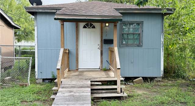 Photo of 512 W Avenue F, Robstown, TX 78380