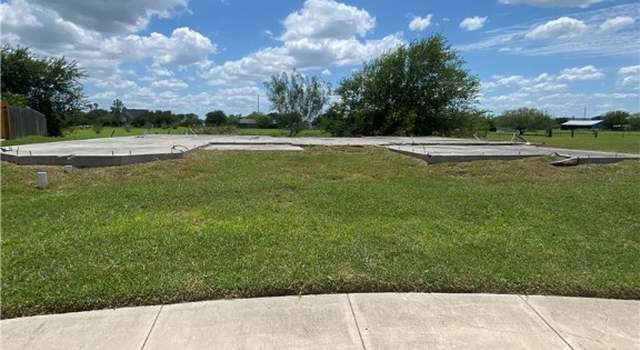 Photo of 3601 Lake Champagne Ct, Robstown, TX 78380