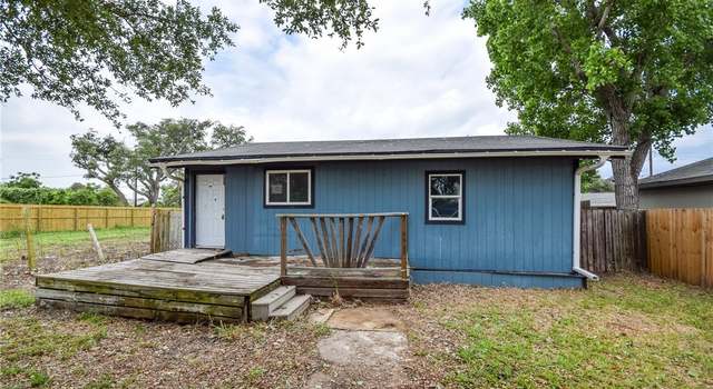 Photo of 608 S 10th St, Aransas Pass, TX 78336