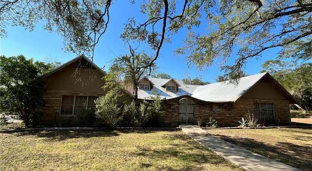 Photo of 602 Carle St, Freer, TX 78357