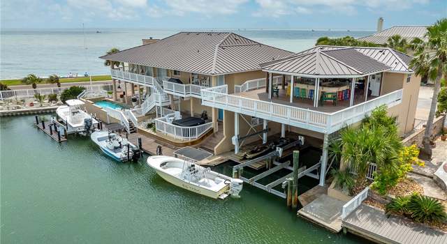 Photo of 1 Blue Heron Dr, Rockport, TX 78382