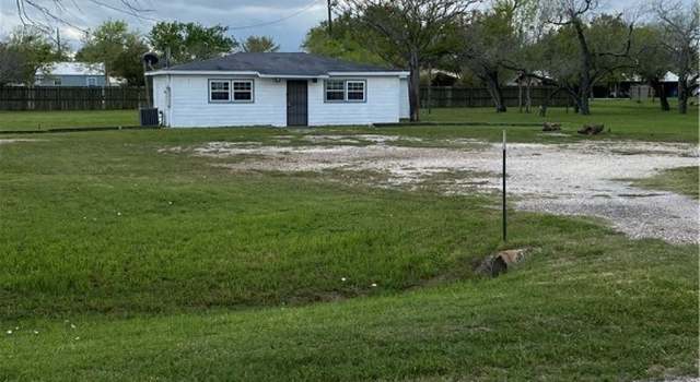 Photo of 116 Farm To Market 136, Woodsboro, TX 78393