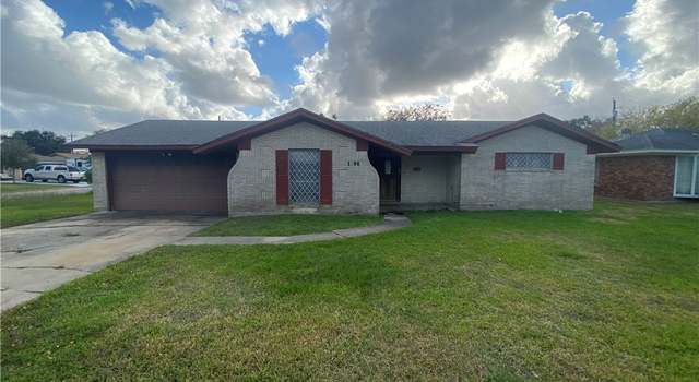 Photo of 1306 Burkedale Dr, Port Lavaca, TX 77979