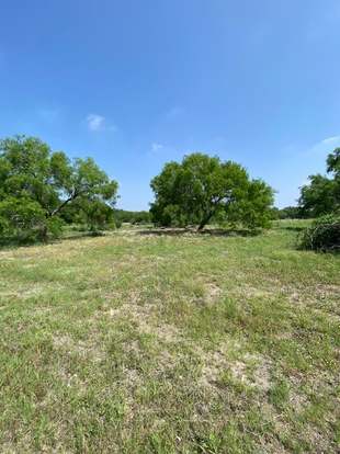 9601 County Road 509, Mathis, TX 78368 | MLS# 380310 | Redfin