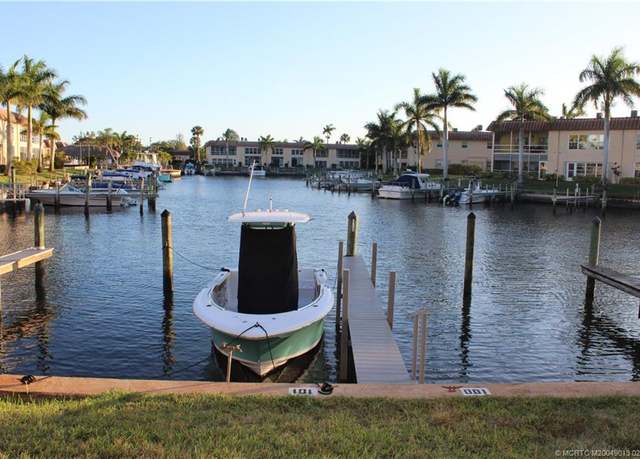 Property at 2600 S Kanner Hwy Unit U4, Stuart, FL 34994, 1 bed, 1.5 baths
