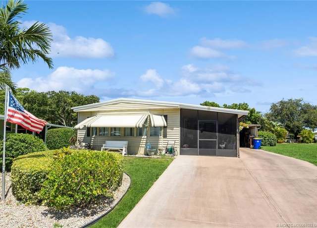 Property at 6897 SE Delegate St, Hobe Sound, FL 33455, 2 beds, 2 baths