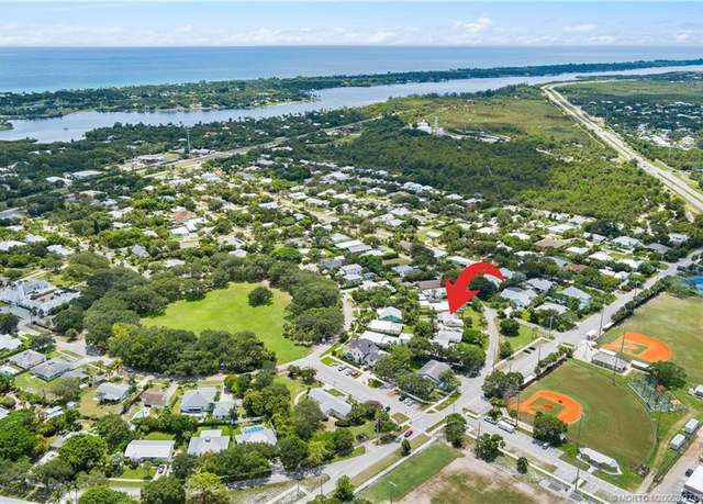 Property at 9035 SE Athena St, Hobe Sound, FL 33455