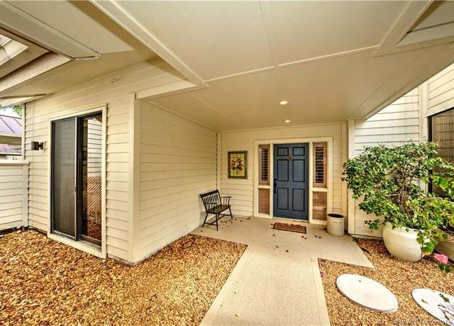 Property at 5311 SE Brandywine Way #28, Stuart, FL 34997, 2 beds, 2 baths