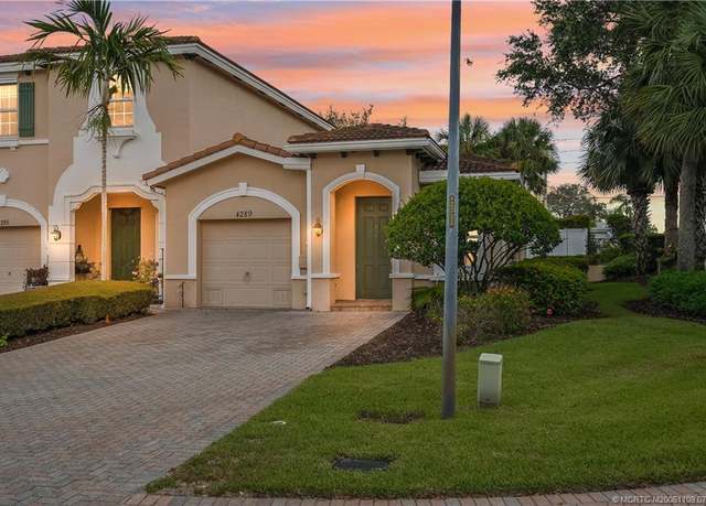 Property at 4289 SW Pine Cove Ct, Stuart, FL 34997, 2 beds, 2 baths