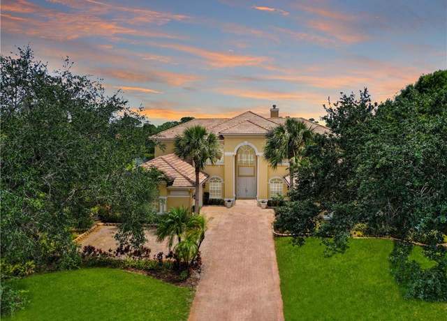 Property at 620 SW Squire Johns Ln, Palm City, FL 34990, 5 beds, 6 baths