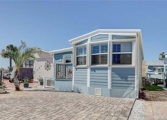 Property at 142 Nettles Blvd, Jensen Beach, FL 34957, 1 bed, 1.5 baths