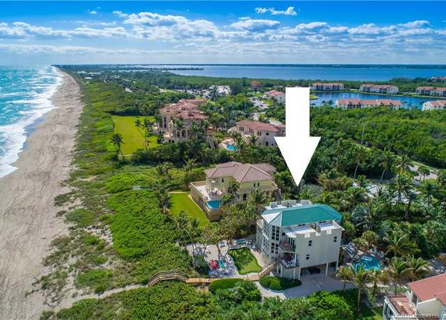Property at 4643 NE Ocean Blvd, Jensen Beach, FL 34957, 9 beds, 4.5 baths