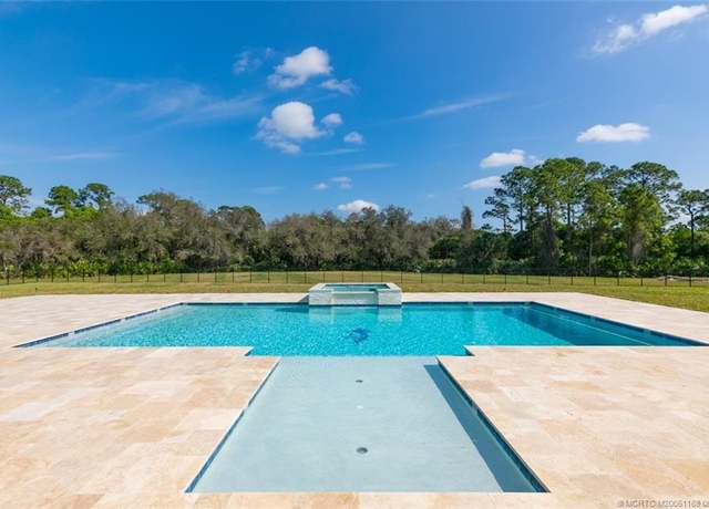 Property at 5286 SW Pomegranate Way, Palm City, FL 34990, 4 beds, 4.5 baths