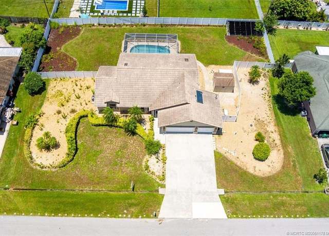 Property at 5501 NW Evanston Ave, Port St Lucie, FL 34983, 3 beds, 2 baths