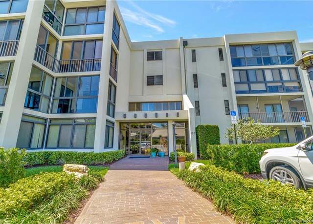 Property at 150 SE Four Winds Dr Unit B208, Stuart, FL 34996, 2 beds, 2 baths