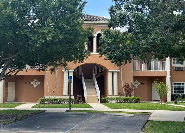 Property at 8254 Mulligan Cir #2723, Port Saint Lucie, FL 34986, 2 beds, 2.5 baths