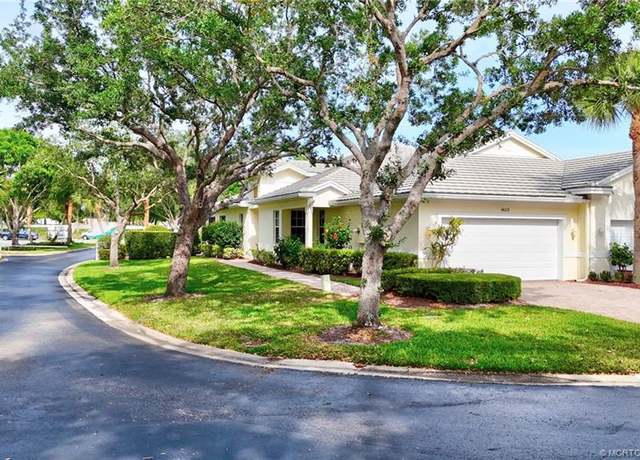 Property at 4609 SE Bridgetown Ct, Stuart, FL 34997, 2 beds, 2 baths