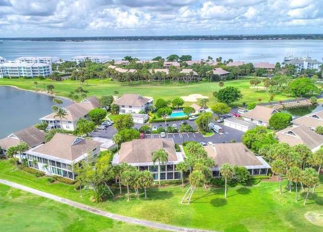 Property at 319 NE Golfview Cir #319, Stuart, FL 34996, 2 beds, 2 baths