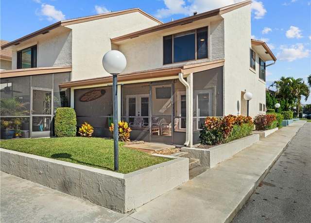 Property at 950 S Kanner Hwy Unit TH138, Stuart, FL 34994, 2 beds, 2.5 baths