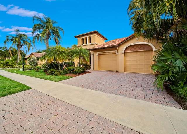 Property at 816 SW Grand Reserves Blvd, Port Saint Lucie, FL 34986, 3 beds, 3.5 baths